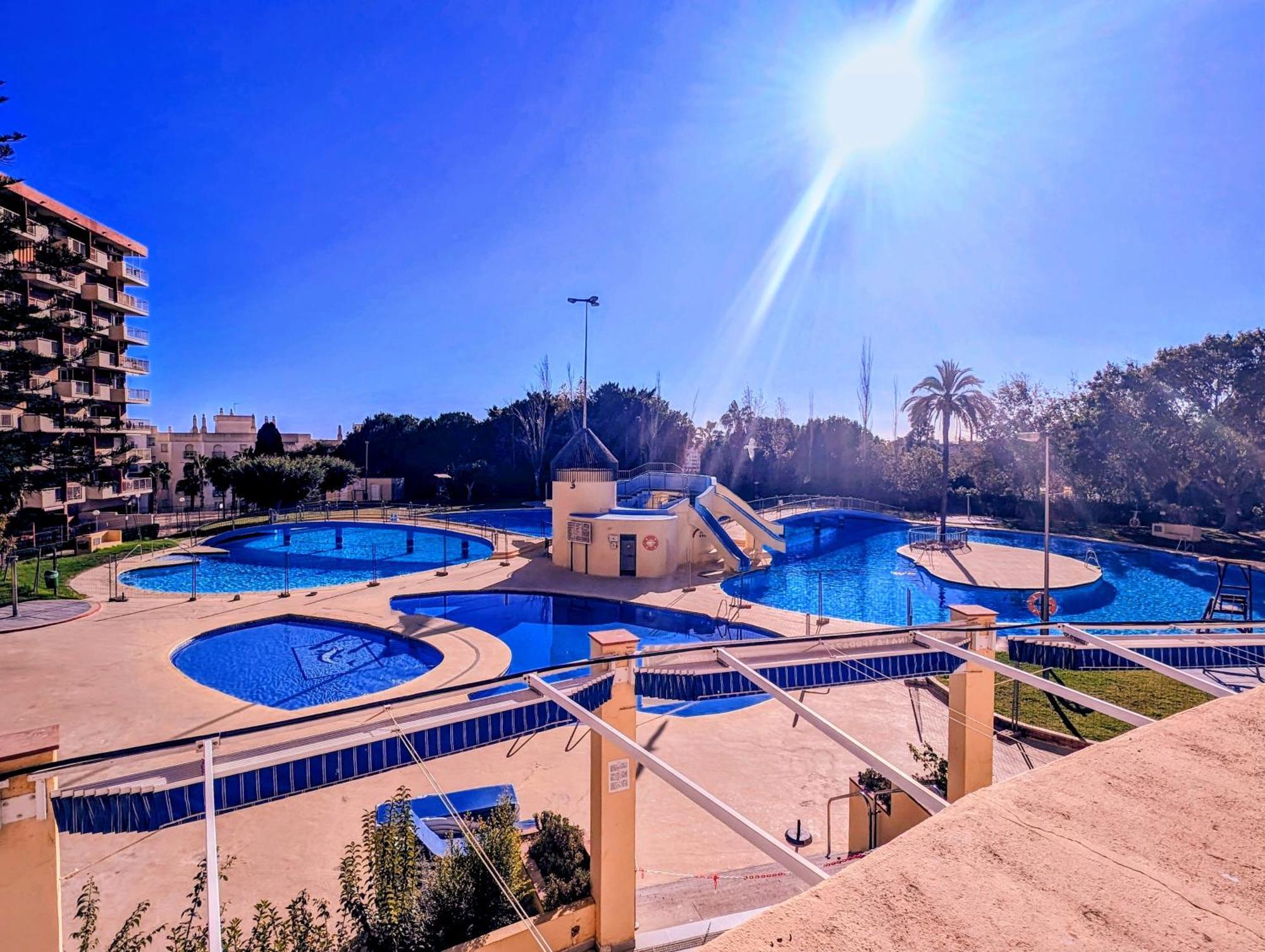 Estudio 19 Minerva Apartamentos-Piscina365-Playa-Wifi 贝纳尔马德纳 客房 照片